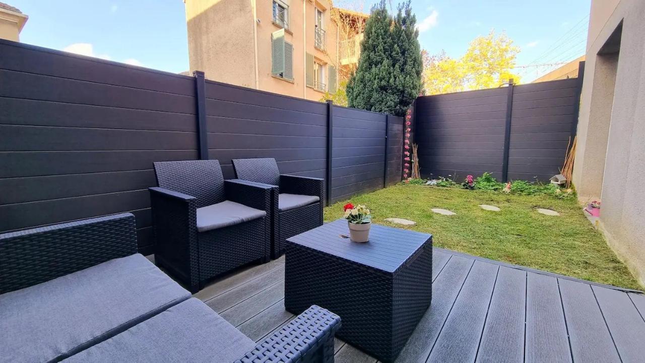 Superbe Appartement Avec Jardin Proche Versailles Saint-Cyr-lʼÉcole Eksteriør billede