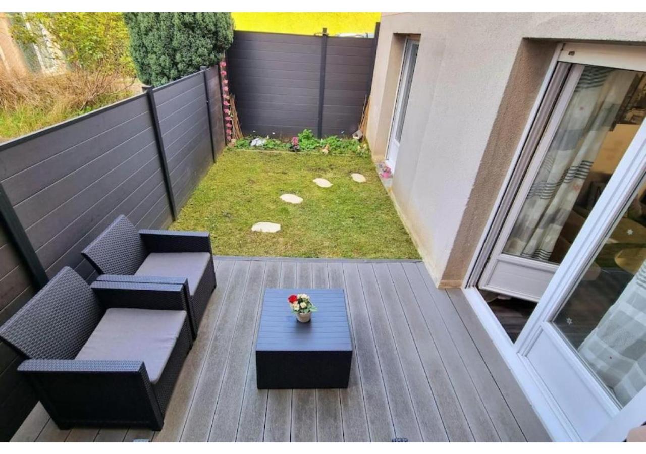 Superbe Appartement Avec Jardin Proche Versailles Saint-Cyr-lʼÉcole Eksteriør billede
