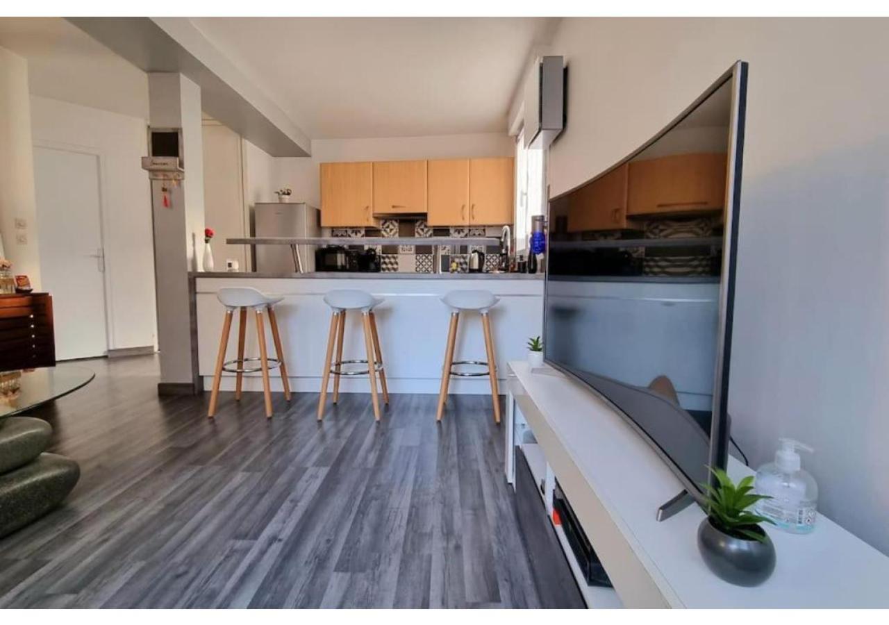 Superbe Appartement Avec Jardin Proche Versailles Saint-Cyr-lʼÉcole Eksteriør billede